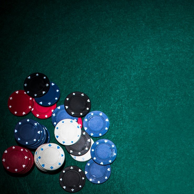 Layar beranda aplikasi kingkoi88 Android menampilkan menu sportsbook, live casino, dan opsi deposit